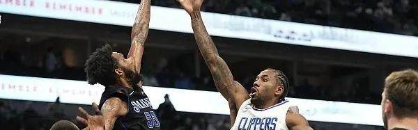 开云电子-【观察】莱昂纳德=关羽 哈登=孔明 快艇强势北伐