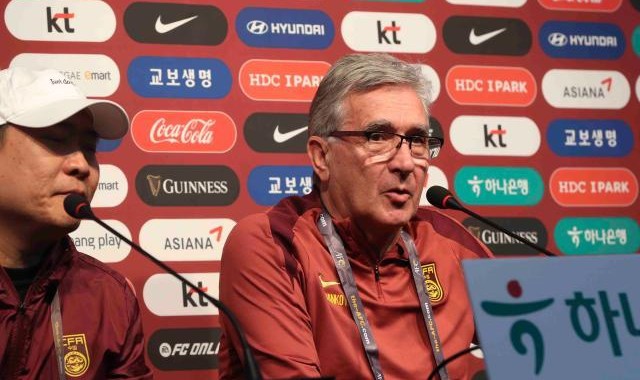 开云体育app-18强赛分组抽签程序敲定 国足主帅伊万亲赴现场